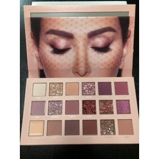 セフォラ(Sephora)のNUDE HUDA BEAUTY アイシャドウパレット18色 新品、未使用(アイシャドウ)