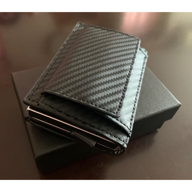【新品・未使用】本革三つ折りミニ財布　カーボンブラック 1