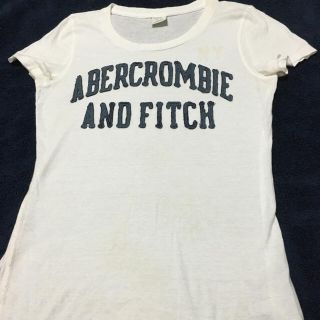 アバクロンビーアンドフィッチ(Abercrombie&Fitch)のアバクロ白Tシャツ(Tシャツ(半袖/袖なし))