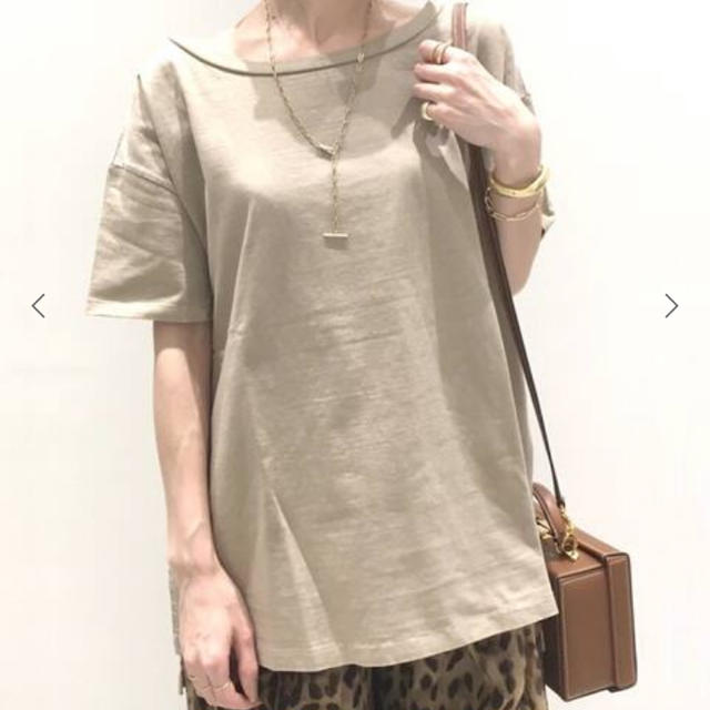 L'Appartement REMI RELIEF Big Tシャツ ベージュ