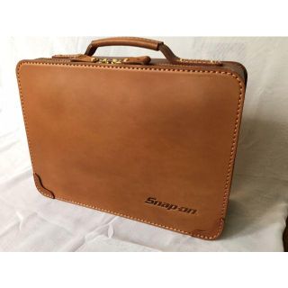 未使用 スナップオンレザーケース ツールセット 革バック レア限定品