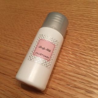 ジルスチュアート(JILLSTUART)のジルスチュアート ボディミルク30ml(サンプル/トライアルキット)