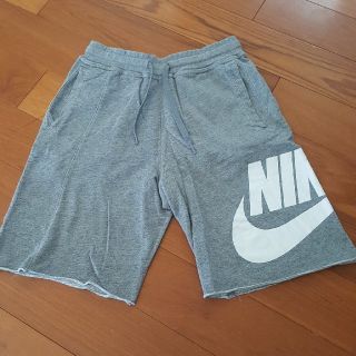 ナイキ(NIKE)のさーちんさま専用⚫NIKE　ハーフパンツ　160 　美品　グレー(パンツ/スパッツ)