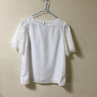 テチチ(Techichi)の値下げ　T e  chichi      半袖袖刺繍カットソー　　　Ｍ(カットソー(半袖/袖なし))