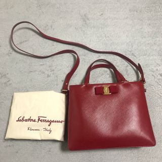 サルヴァトーレフェラガモ(Salvatore Ferragamo)のフェラガモ♡ヴァラ♡トレイシー(ハンドバッグ)