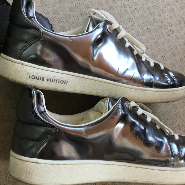 LOUIS VUITTON(ルイヴィトン)のＬouis Ｖuitton シューズ メンズの靴/シューズ(スニーカー)の商品写真