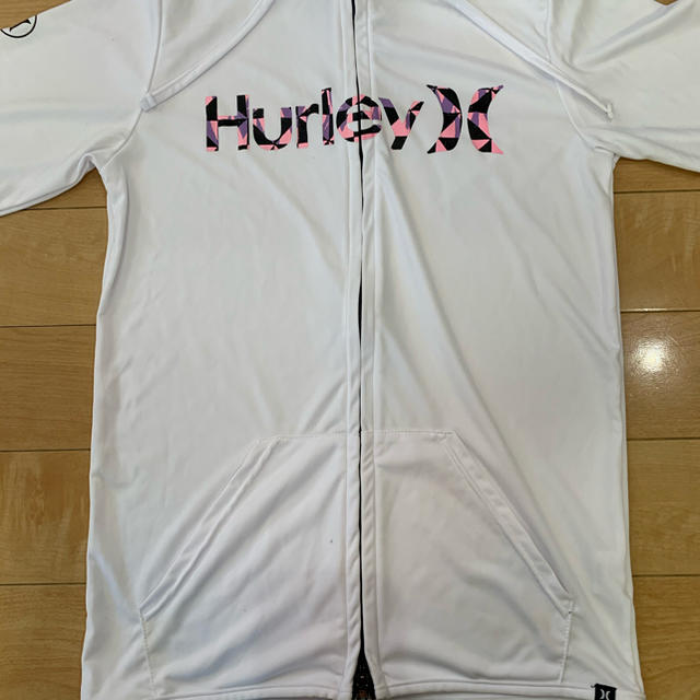 Hurley(ハーレー)の限定値下げ‼ HURLEY ハーレーレディスラッシュガード Mサイズ レディースの水着/浴衣(水着)の商品写真