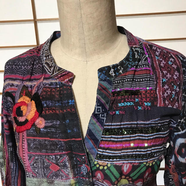 DESIGUAL(デシグアル)の最終値下げ♪デシグアルシャツ レディースのトップス(シャツ/ブラウス(長袖/七分))の商品写真