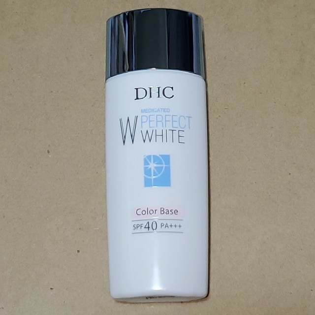 DHC(ディーエイチシー)の〘 お値下げ〙DHC 薬用PWカラーベース  ピンク 30g コスメ/美容のベースメイク/化粧品(化粧下地)の商品写真