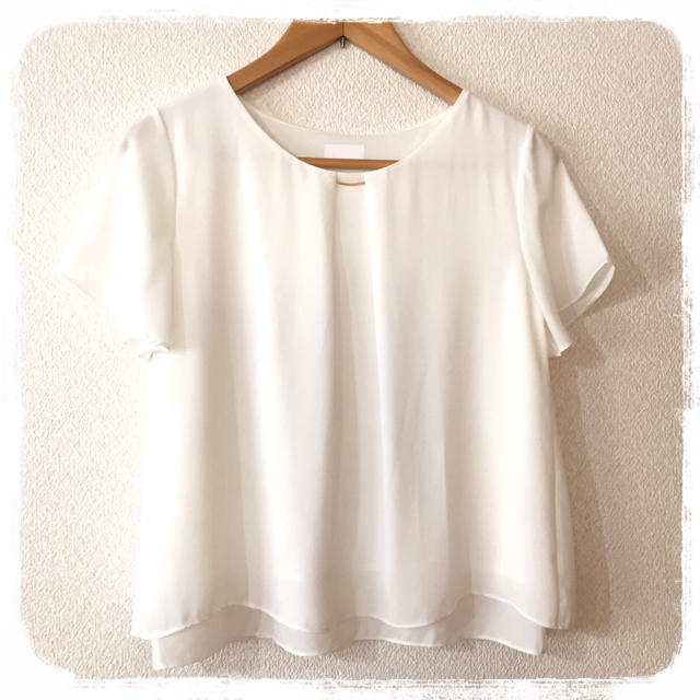 白シフォンブラウス Sサイズ レディースのトップス(シャツ/ブラウス(半袖/袖なし))の商品写真