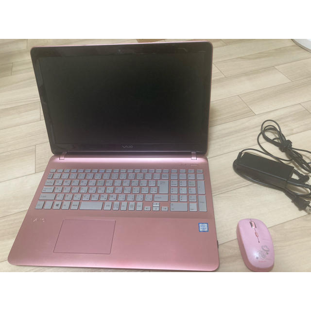 ⭐︎ディズニー アリス⭐︎フルHD⭐︎Corei5  SSD1TB ブルーレイ ピンク
