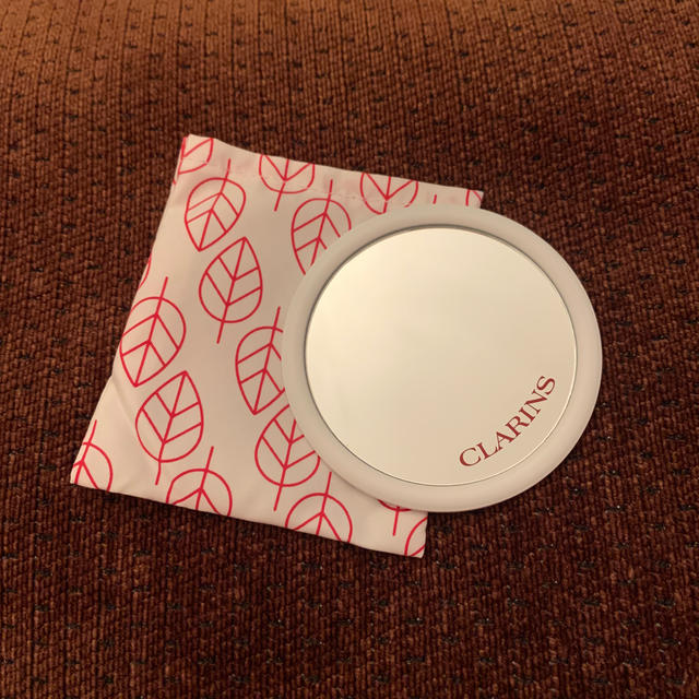 CLARINS(クラランス)のクラランス　ノベルティー　鏡 レディースのファッション小物(ミラー)の商品写真