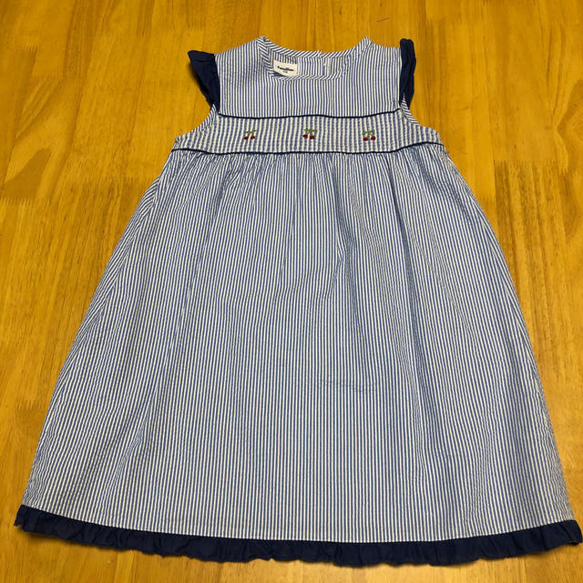 familiar(ファミリア)の専用です。 キッズ/ベビー/マタニティのキッズ服女の子用(90cm~)(ワンピース)の商品写真