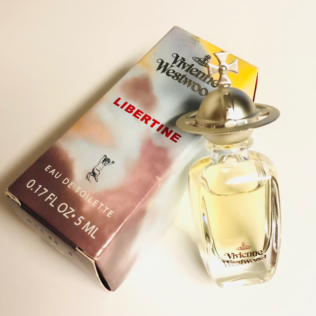 Vivienne Westwood(ヴィヴィアンウエストウッド)の値下げ★未使用★ ヴィヴィアン ウエストウッド 香水リバティン コスメ/美容の香水(香水(女性用))の商品写真