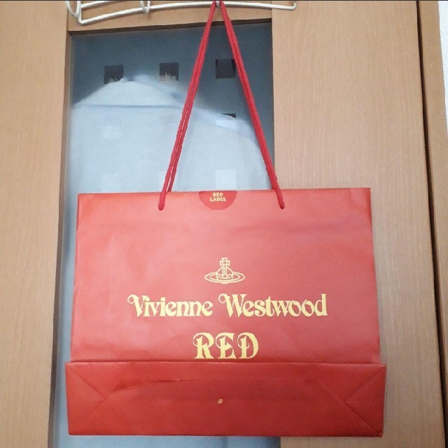 Vivienne Westwood(ヴィヴィアンウエストウッド)のちゅ様専用 Vivienne Westwood RED LABEL 紙袋 レディースのバッグ(ショップ袋)の商品写真