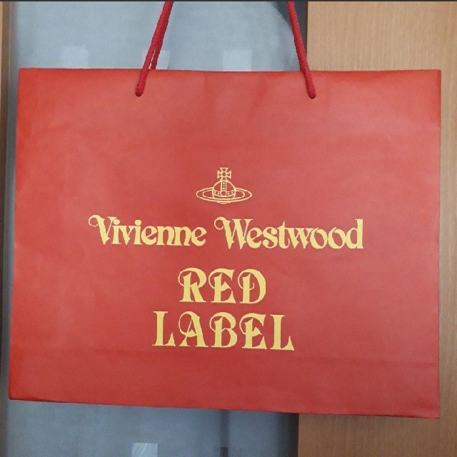 Vivienne Westwood(ヴィヴィアンウエストウッド)のちゅ様専用 Vivienne Westwood RED LABEL 紙袋 レディースのバッグ(ショップ袋)の商品写真
