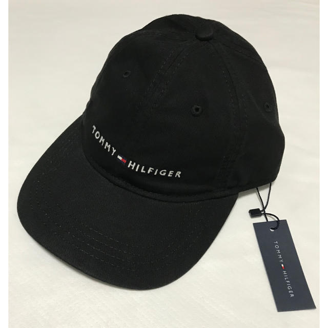 TOMMY HILFIGER(トミーヒルフィガー)の新品 トミーヒルフィガー 男女兼用 キャップ  ブラック  レディースの帽子(キャップ)の商品写真