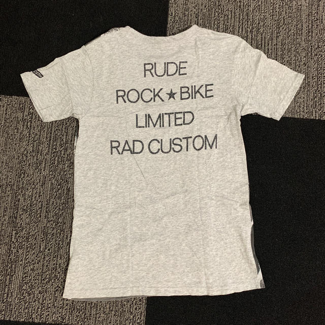 RAD CUSTOM(ラッドカスタム)のTシャツ(古着) キッズ/ベビー/マタニティのキッズ服男の子用(90cm~)(Tシャツ/カットソー)の商品写真
