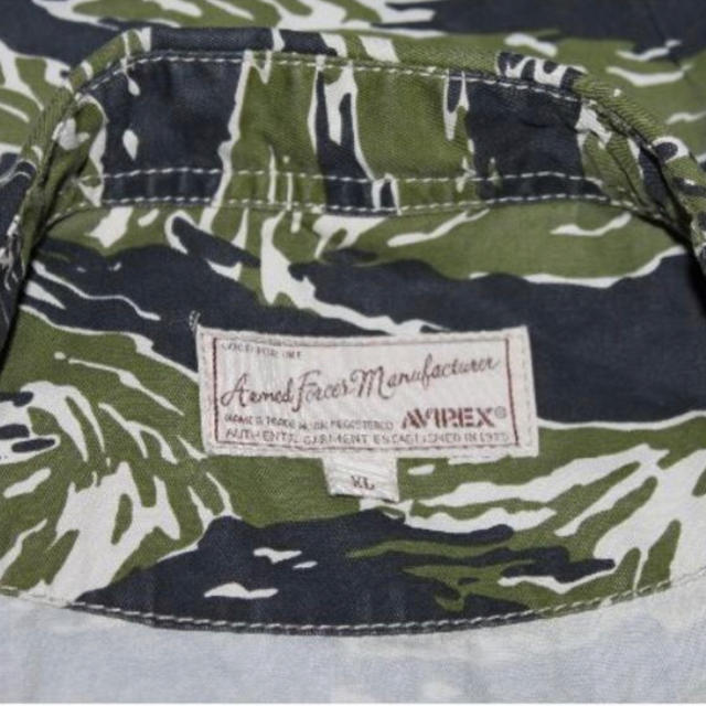 AVIREX(アヴィレックス)のAVIREX アヴィレックス ワッペンレーサーシャツ メンズのトップス(Tシャツ/カットソー(半袖/袖なし))の商品写真