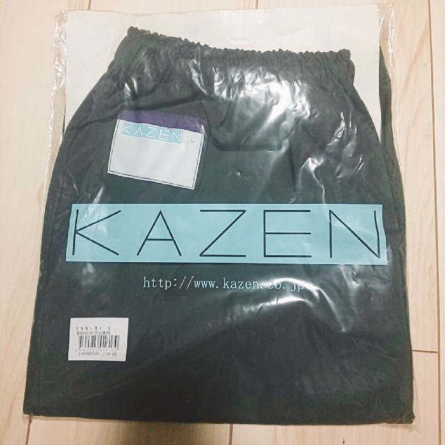 KAZEN(カゼン)のスクラブ パンツ チャコール メンズのパンツ(その他)の商品写真