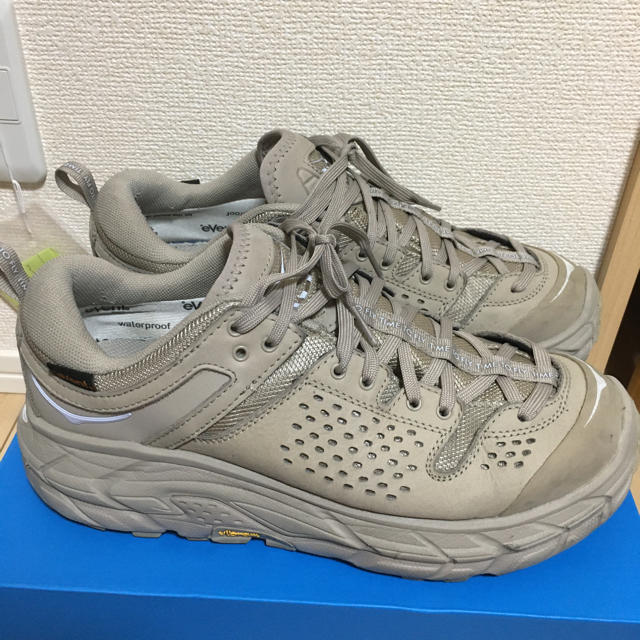 Engineered Garments(エンジニアードガーメンツ)の　HOKA ONE ONE ホカオネオネ　TOR ULTRA LOW WP メンズの靴/シューズ(スニーカー)の商品写真