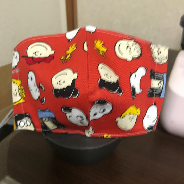 SNOOPY(スヌーピー)のインナーマスク。大人用です(    ◜ω◝   ) ハンドメイドのハンドメイド その他(その他)の商品写真