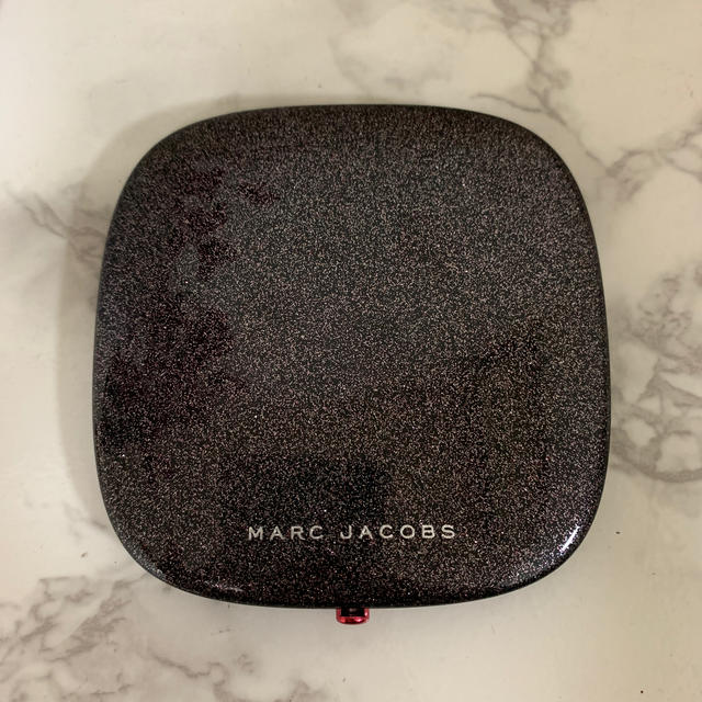 MARC JACOBS(マークジェイコブス)のmarc jacobs ハイライト コスメ/美容のベースメイク/化粧品(フェイスパウダー)の商品写真