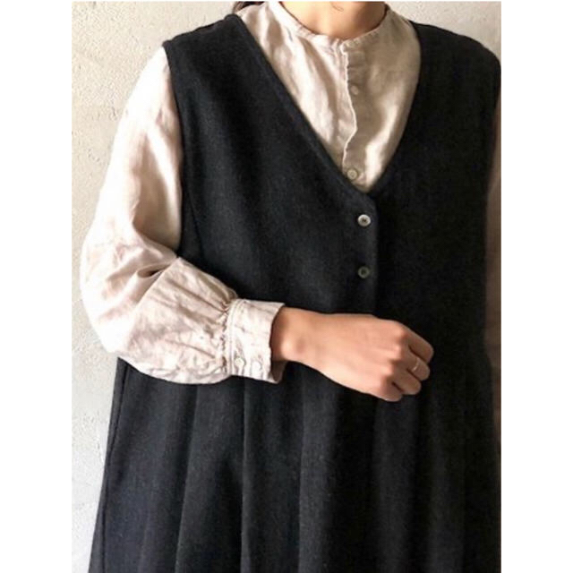 nest Robe(ネストローブ)の☆チャーリーブラウン様専用☆リネンボウタイブラウス レディースのトップス(シャツ/ブラウス(長袖/七分))の商品写真