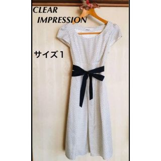 クリアインプレッション(CLEAR IMPRESSION)のクリアインプレッション　ドット柄　リボンベルト付き半袖ワンピース　Sサイズ(ひざ丈ワンピース)