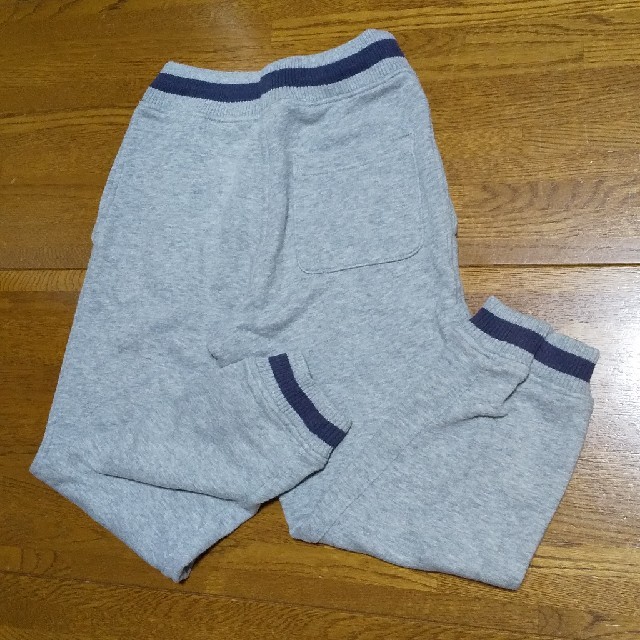 GU(ジーユー)のキッズ スウェットパンツ＊GU キッズ/ベビー/マタニティのキッズ服男の子用(90cm~)(パンツ/スパッツ)の商品写真