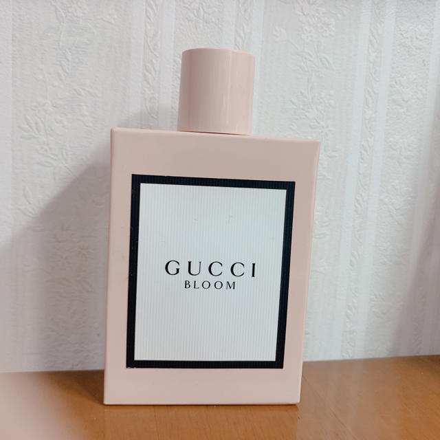 Gucci(グッチ)のグッチ ブルーム オードパルファム 100ml コスメ/美容の香水(香水(女性用))の商品写真