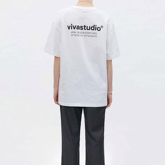 vivastudio Tシャツ　XL メンズのトップス(Tシャツ/カットソー(半袖/袖なし))の商品写真