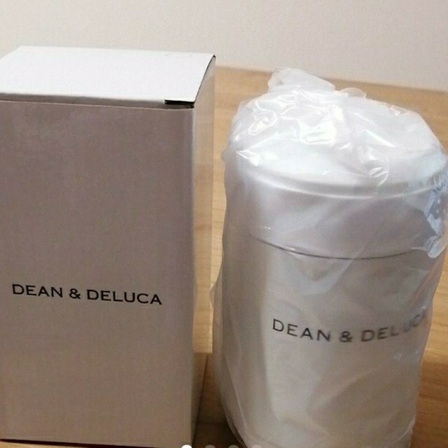 DEAN & DELUCA(ディーンアンドデルーカ)の新品 送料無料  DEAN&DELUCAスープポット 300ml ホワイト インテリア/住まい/日用品のキッチン/食器(弁当用品)の商品写真