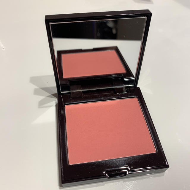 laura mercier(ローラメルシエ)のローラ メルシエ ブラッシュ カラー インフュージョン 02 ローズ 6g コスメ/美容のベースメイク/化粧品(チーク)の商品写真