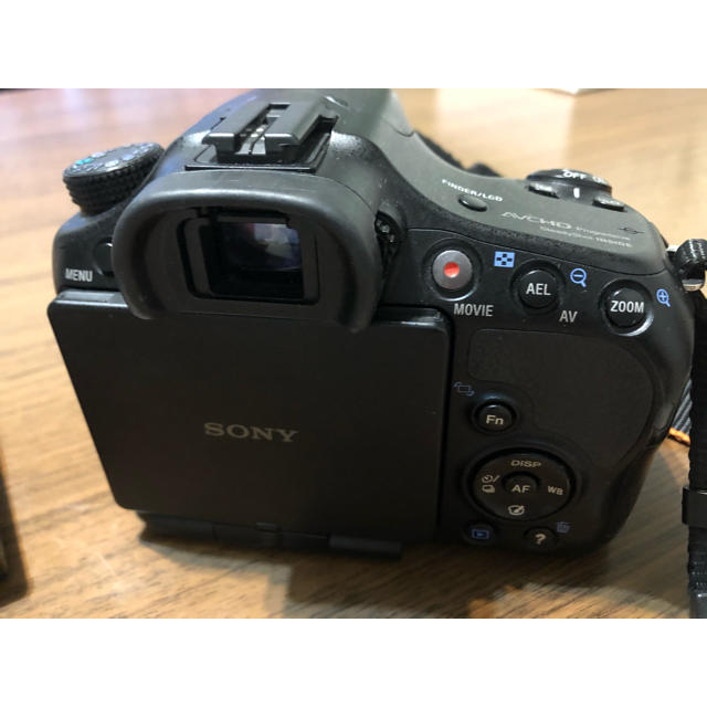 SONY(ソニー)のSONY SLT α57 スマホ/家電/カメラのカメラ(デジタル一眼)の商品写真