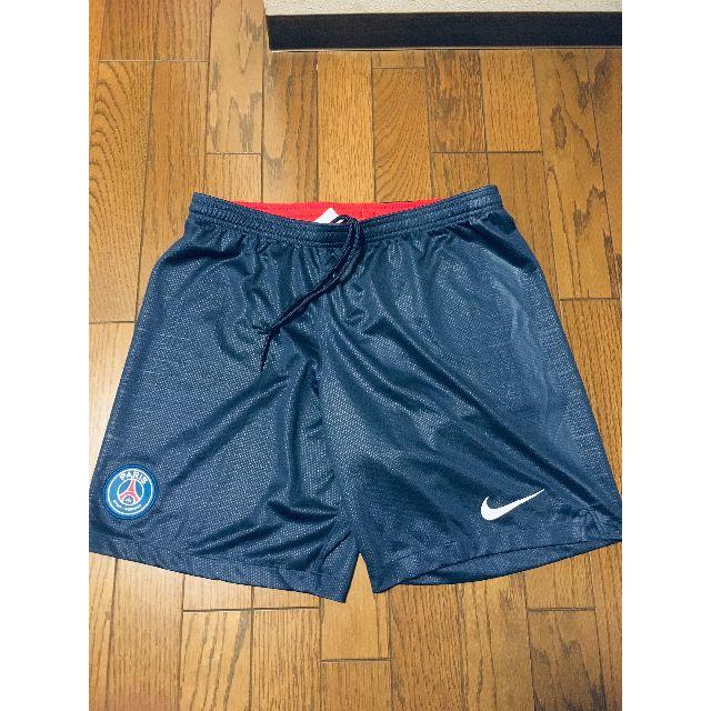 NIKE(ナイキ)のPSG パリサンジェルマン 18/19 HOME オフィシャルショーツ スポーツ/アウトドアのサッカー/フットサル(ウェア)の商品写真