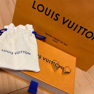 ルイヴィトン(LOUIS VUITTON)の美品‼︎特価‼︎ ルイヴィトン エセンシャルV フープピアス(ピアス)