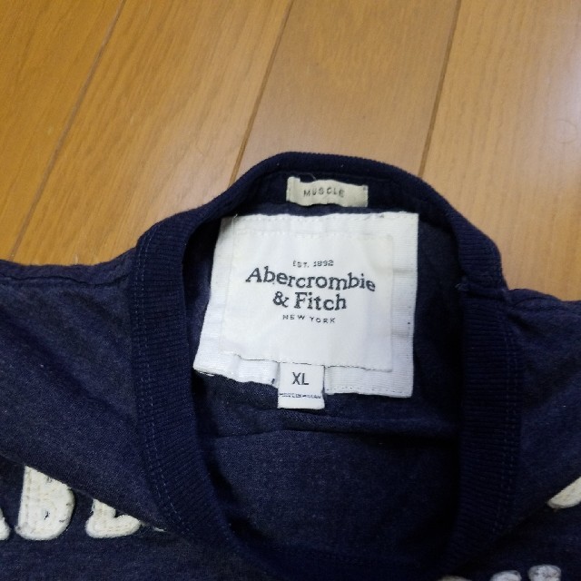 Abercrombie&Fitch(アバクロンビーアンドフィッチ)のアバクロTシャツ メンズのトップス(Tシャツ/カットソー(半袖/袖なし))の商品写真