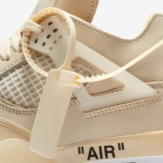 オフホワイト(OFF-WHITE)の【正規品】NIKE AIR JORDAN4 OFF-WHITE SAIL／W26(スニーカー)