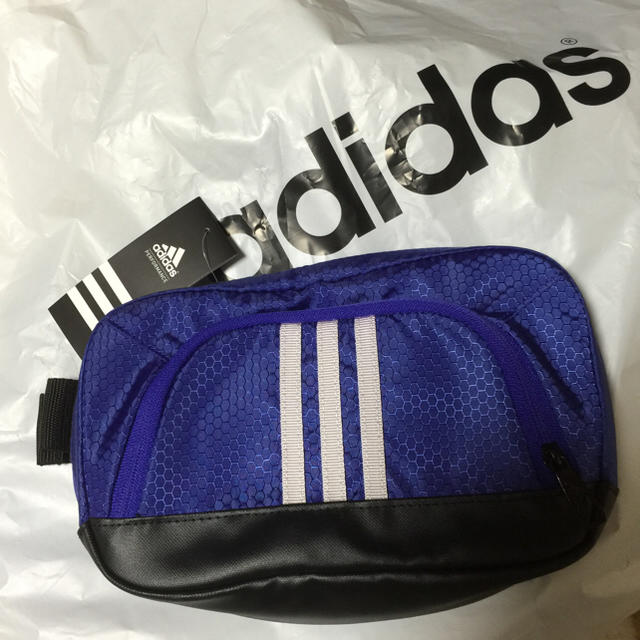 adidas(アディダス)の新品❗️アディダス❗️バッグ即購入可能 メンズのバッグ(ウエストポーチ)の商品写真