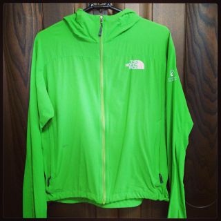 ザノースフェイス(THE NORTH FACE)のウィンドブレーカー(ブルゾン)