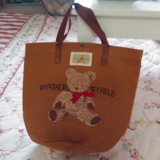 ワンダフルワールド くま ハンドバッグ トートWONDERFULWORLD ワンダフルワールド くま トートバッグ