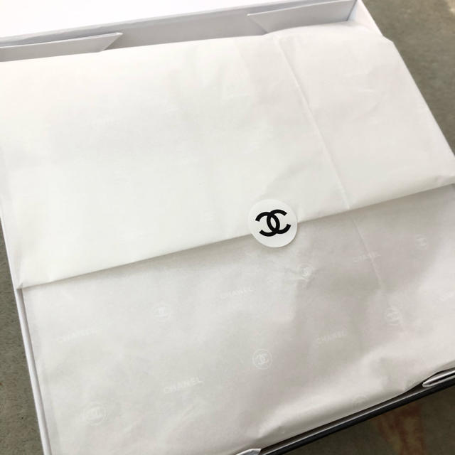 CHANEL(シャネル)の【美品】CHANEL シャネル ギフトBOX ボックス コスメ コスメ/美容のコスメ/美容 その他(その他)の商品写真