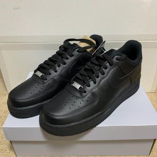 新品未使用　メンズスニーカー　NIKE AIR FORCE 1 '07 27cm