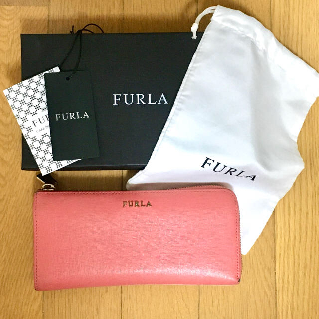 Furla(フルラ)のFURLA ピンク　L字ジッパー長財布 レディースのファッション小物(財布)の商品写真