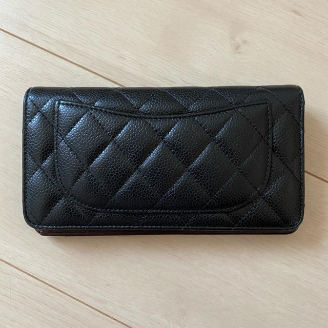 CHANEL(シャネル)のCHANEL シャネル　マトラッセ　長財布　美品 レディースのファッション小物(財布)の商品写真