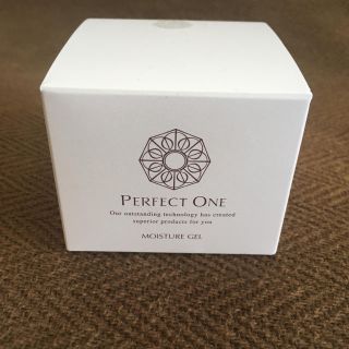 パーフェクトワン(PERFECT ONE)のパーフェクト ワン モイスチャージェル 8月末まで 値下げ(オールインワン化粧品)