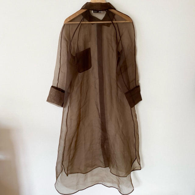 ZARA(ザラ)のZARA🧺オーガンジーシャツワンピースbrown レディースのワンピース(ロングワンピース/マキシワンピース)の商品写真