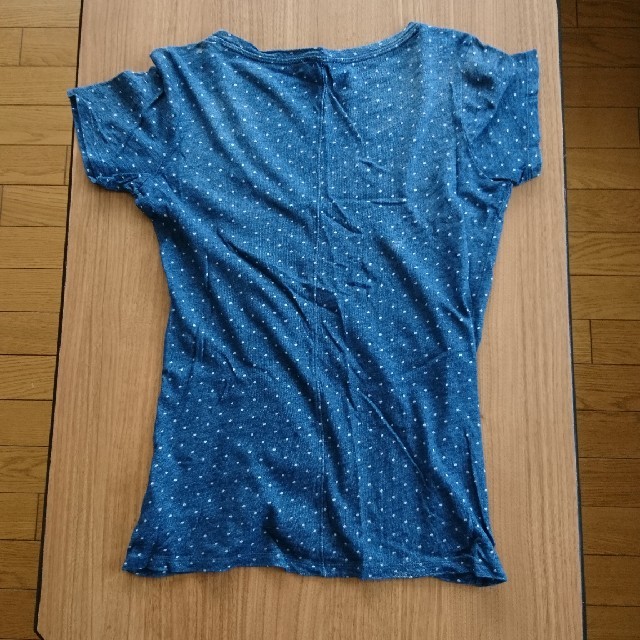Abercrombie&Fitch(アバクロンビーアンドフィッチ)の☆アバクロ♪Ｖネック☆ レディースのトップス(Tシャツ(半袖/袖なし))の商品写真