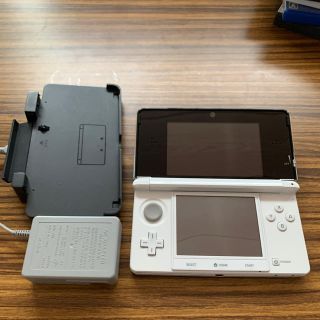 ニンテンドー3DS(ニンテンドー3DS)の任天堂　3DS本体(携帯用ゲーム機本体)